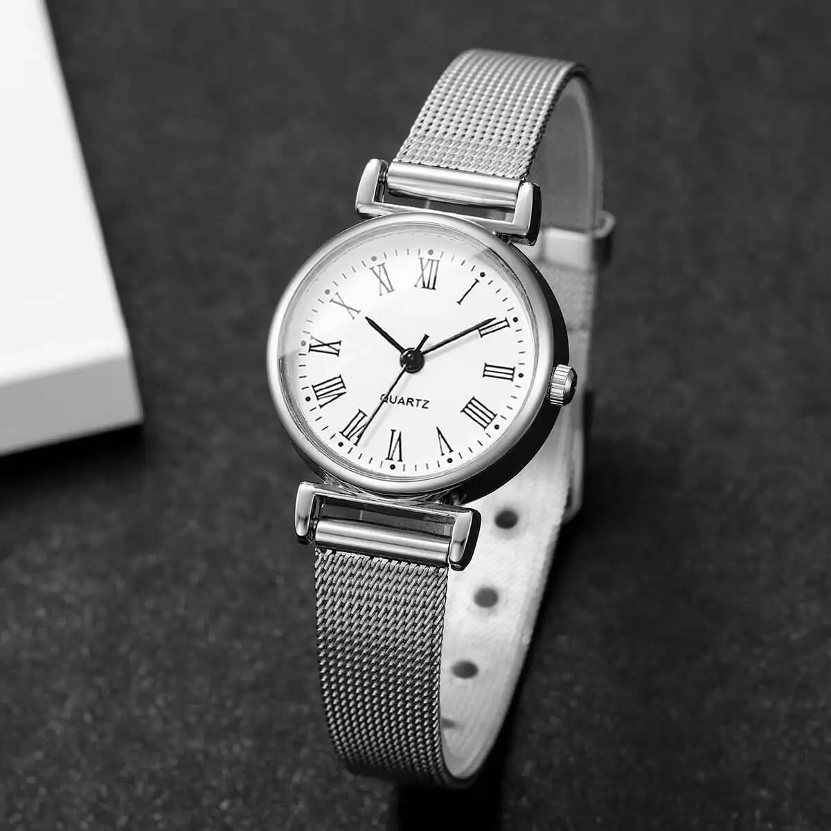 1/2 relojes de moda para mujer - Stainless Mesh Band reseña y precio